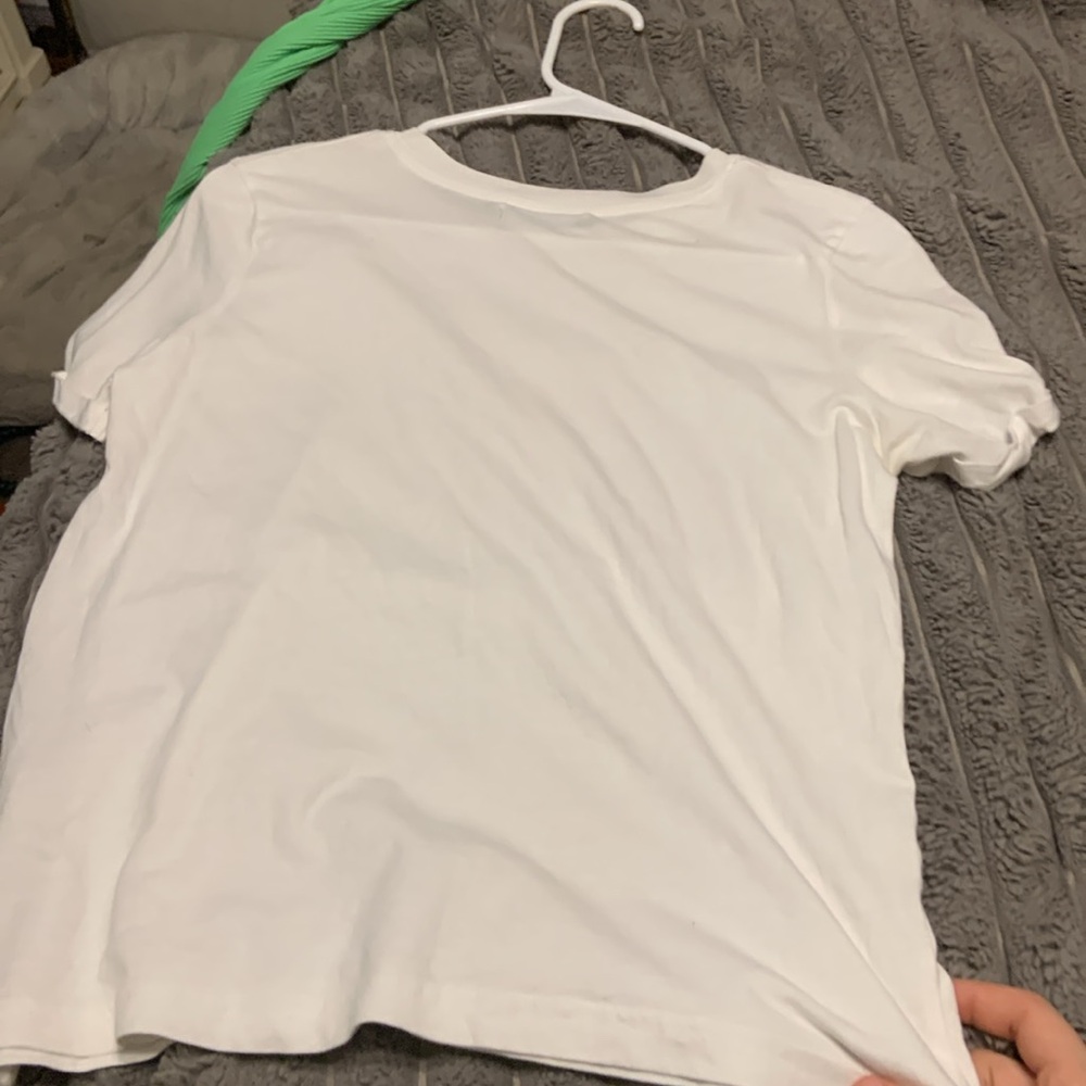 White basic top - Picture 3 of 3